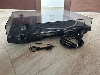 Gramofon Technics SL-BD22D FG Servo Turntable - 9
