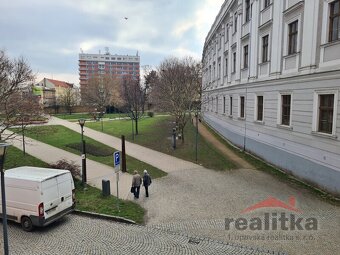 Pronájem hezkého bytu 2+1 se zahradou v centru, Opava, ul. n - 9