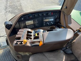 John Deere 8120 - 9