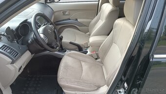 Citroen C-crosser 2,2HDI 2007 - 9