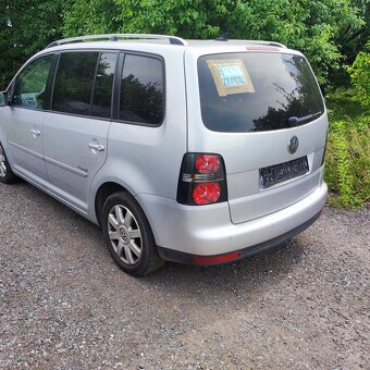 Volkswagen Touran II 1.9 Tdi 77 KW FREESTYLE r.2010 189tkm - 9