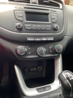 Kia Ceed combi - 9