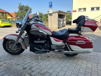 Triumph Rocket III, Touring 2.3i - 9