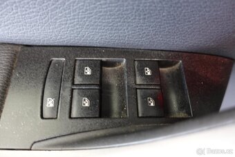 Opel Astra 1.4T , 103 kW benzín, 2011 - 9