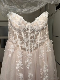 Svatební šaty z nové kolekce 2025 - 9