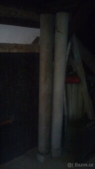 stavební materiál - zbylo ze stavby: - 9