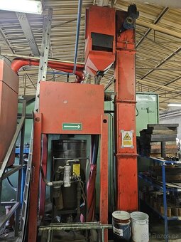 Hrotový soustruh VOLMAN N 30 (7696) - 9