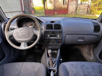 Hyundai Accent 1.4i | 2005 | STK 09/2025 - 9