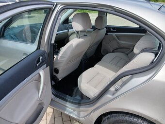 ŠKODA OCTAVIA 2 1.6 MPI NOVA STK - 9