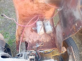 Traktor domácí výroby - 9