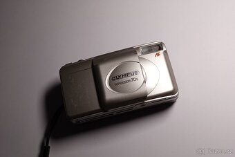Olympus Superzoom 70G - 9