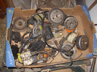 Honda NSR   Aprilia 125 - 9