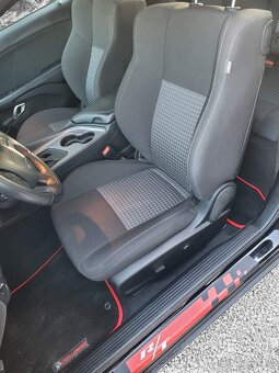 Dodge Challenger R/T 5.7 V8 HEMI - 9