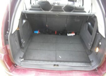 Citroën Grand C4 Picasso 1.8i 16v 7 míst benzín manuál 92 kw - 9
