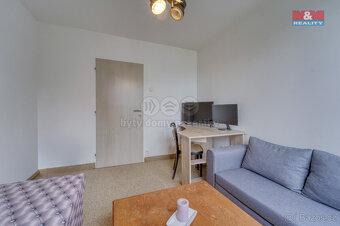 Pronájem bytu 4+1, 50 m², Praha, ul. Molákova - 9