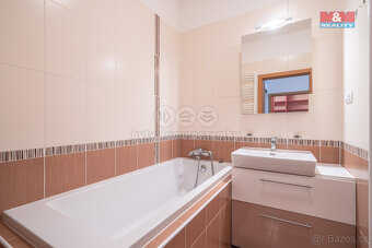 Pronájem bytu 2+kk, 53 m², Praha, ul. Práčská - 9