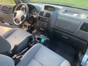 Mitsubishi Space Star 1.6i - 9