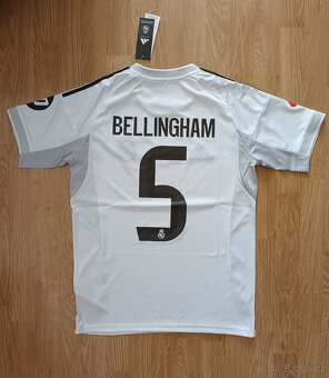 Real Madrid 25/26 Home - 9