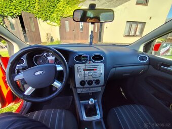Ford focus 1.6 i - 9