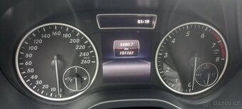 MERCEDES-BENZ A180 1,6i 90kw r.v.2014,KLIMA,KŮŽE,DOHODA - 9