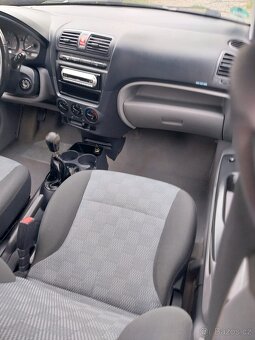 Kia Picanto 1,1i  48 kW - 9