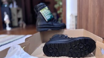 NOVÉ Gore-Tex boty velikost 28 - 9