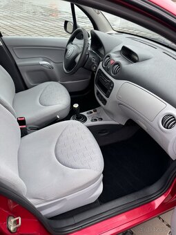 Citroen C3 1,1i 44kW r.v.2004 Serviska - 9