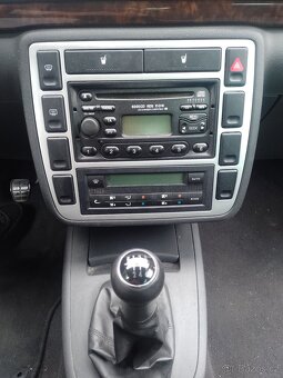 Ford Galaxy - 9