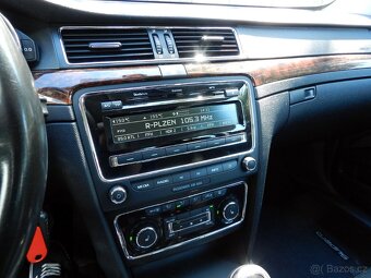 Škoda Superb combi 2.0 TDi 125 kW r.v. 2011 - 9