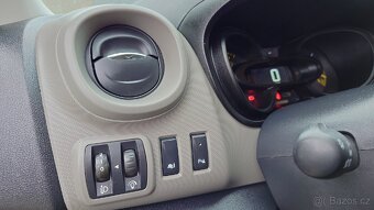 Renault Trafic 1,6 DCi rok 2016 - 9