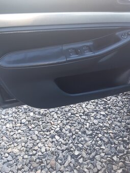 Audi S4 A4 combi B5 sedadla interiér sedačky - 9