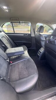 Škoda Superb 2.0 TDI CR 125 kW 4x4 Elegance, manuál - 9