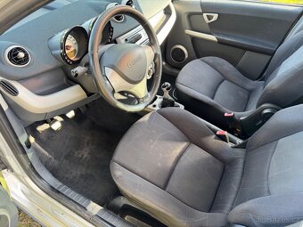 Smart 454 ForFour 1.5CDi 50kw – 9/2006 výbava Passion - 9