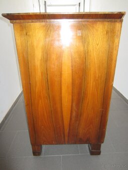 Starožitná psací komoda - 9