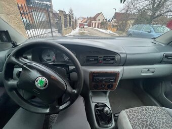 Škoda octavia 1,9 TDI 66 kw - 9