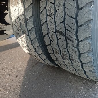 Iveco 120E25 - 9