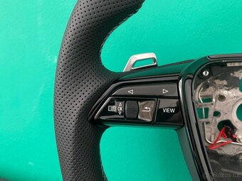 AUDI VOLANT KARBONOVY A6 A7 C8 Q8 S8 SQ8 E-TRON - 9