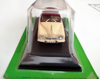 Deagostini Škoda 1200 sedan a Škoda 110R 1:43 - 9