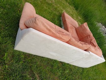 Prodám Sedačka souprava rozkládací - 9