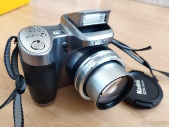 KODAK EASYSHARE Z-740 - 9
