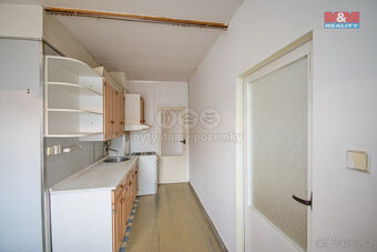 Prodej bytu 3+1, 61 m², Vsetín, ul. Jiráskova - 9