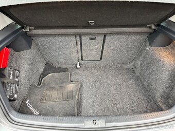 Volkswagen Golf VI 2012, 1.2 TSI, bez koroze, nová stk - 9