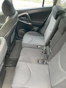 Toyota RAV 4 2.0i benzin 4x4 automat - 9