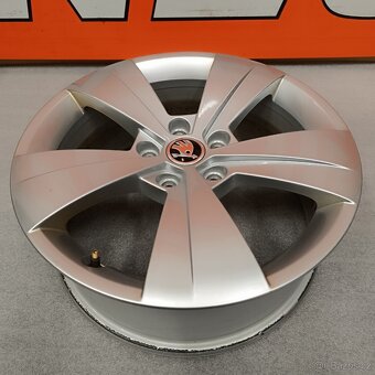 Originální alu kola na Škoda Superb III, 6,5Jx17'' - 9