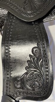 Westernový sedlový komplet 20) černé Basket s úzkou bordurou - 9