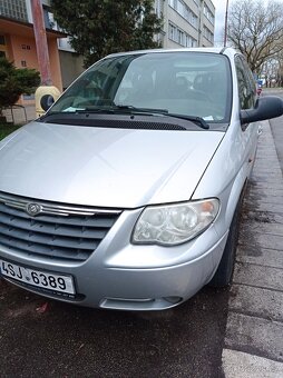 Chrysler Voyager 2.8 crdi, klimatizace ,7 míst. - 9