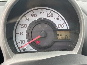 Peugeot 107 rv 2007 - 9