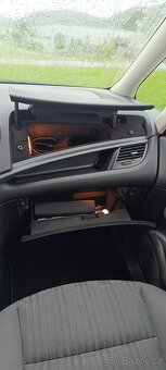 Zafira Tourer - 9