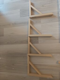 Police Ikea plus konzole - 9