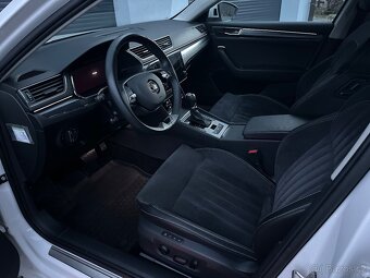 ŠKODA SUPERB III 2.0 TDI 110 KW TAŽNÉ COCKPIT m2021 - 9